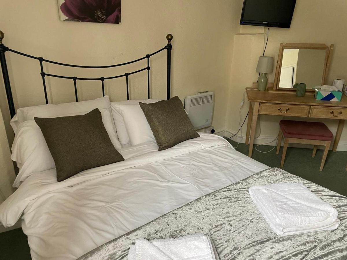 ברידג'נורת' Courtyard Rooms מראה חיצוני תמונה