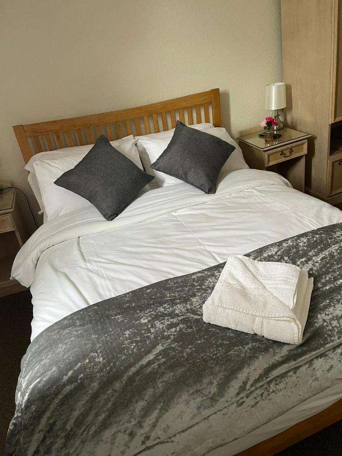 ברידג'נורת' Courtyard Rooms מראה חיצוני תמונה